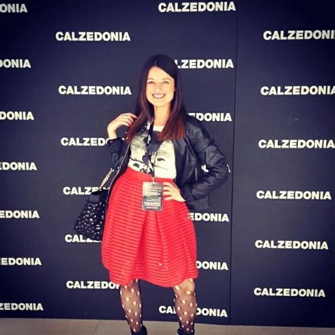 Paga mensile Commessa Calzedonia Group .